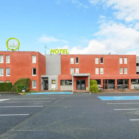 B&B Hotel Albi Hotel 3*