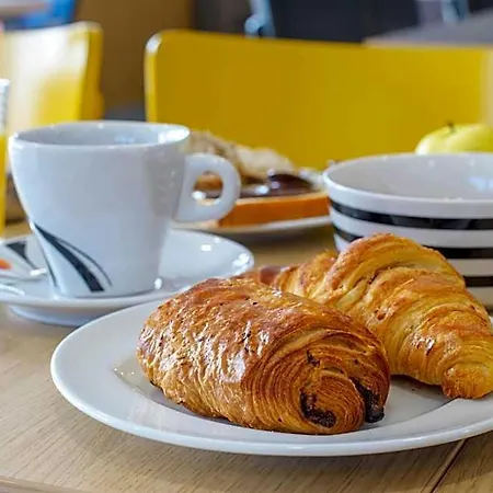 B&B Hotel Albi Ξενοδοχείο 3*