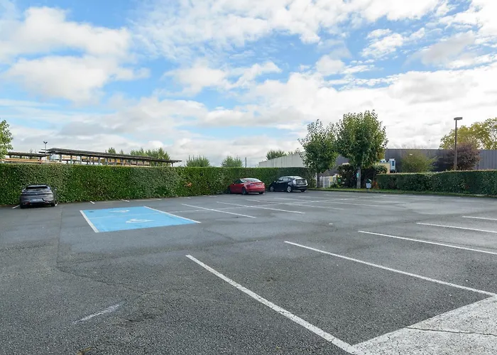 B&B Hôtel Albi Hotel